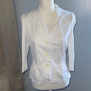 Ninety size 6 blazer 3/4 style color white